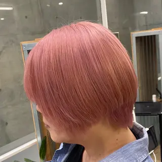 ショート カラー Runa/大人 かわいいハイトーンのヘアスタイル