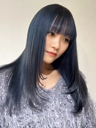 ロング カラー LUCK 本厚木店のヘアスタイル