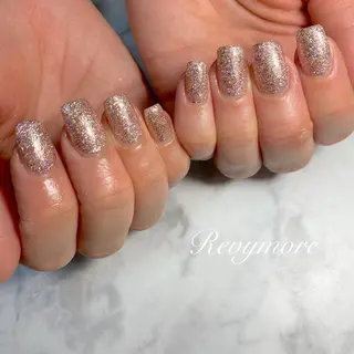 ミディアム ネイル nail salon Revymoreのネイルデザイン