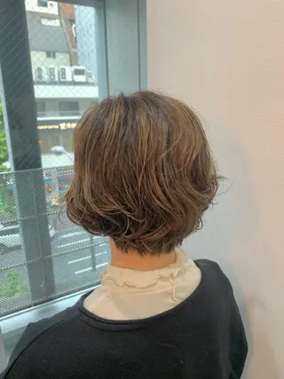 ミディアム カラー パーマ little 小濱彰太のヘアスタイル