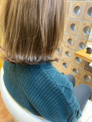 ショート カラー ✨髪質改善専門店✨ QOLU✨のヘアスタイル