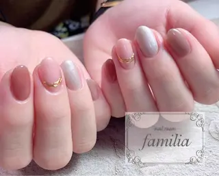 ネイル -nailroom- familiaのネイルデザイン