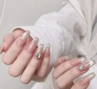 ネイル エリ🫧 nail池袋東口のネイルデザイン