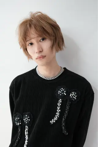 ショート カラー メンズ ハイトーンカラー/ さらさのヘアスタイル