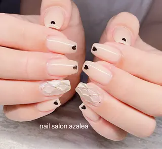 ネイル R inのネイルデザイン