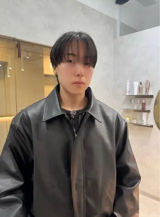 メンズ mahoメンズ/韓国 🦋センターパートのヘアスタイル