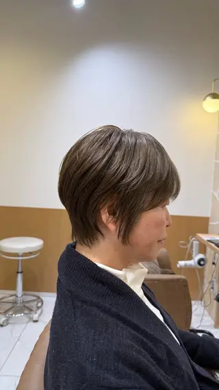 ショート カラー 坂井 茅聖のヘアスタイル