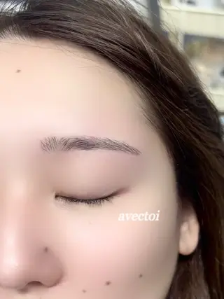 アイブロウ avectoi川口店 井上のマツエク・マツパデザイン