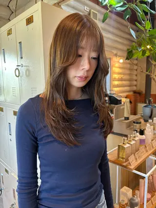 セミロング カラー 似合わせレイヤー/ Wカラー🧸こころのヘアスタイル