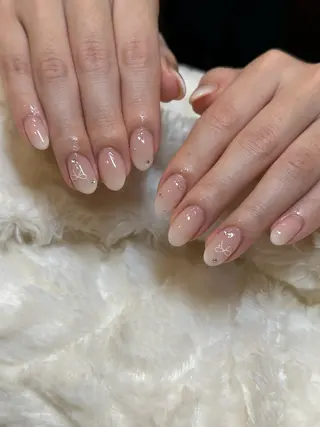 ネイル MIORA︎ マツエク×ネイルのネイルデザイン