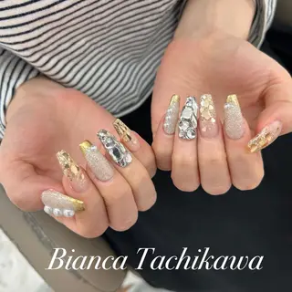 ネイル Bianca 立川店 小川のネイルデザイン
