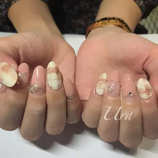 ネイル UrakoNail 《nail》のネイルデザイン