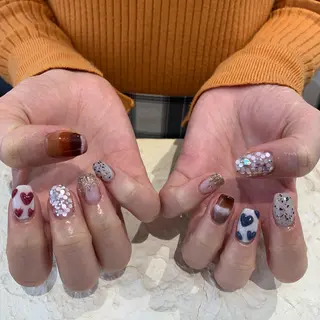 ネイル マキノ ユイのネイルデザイン