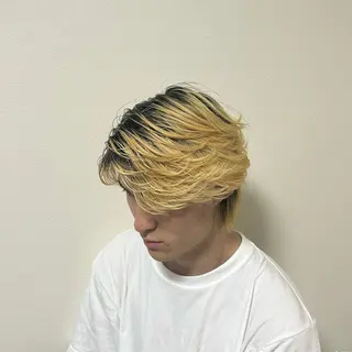 ショート フェザー/シャドウ/ メッシュパーマのヘアスタイル