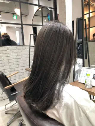 セミロング 🌈外国風ハイライト こうたろうのヘアスタイル