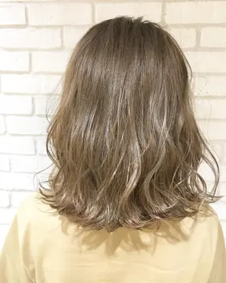 ミディアム カラー 佐藤 高徳のヘアスタイル