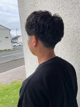 ショート VINGT-QUATRE所属・藤村 翔充のヘアスタイル