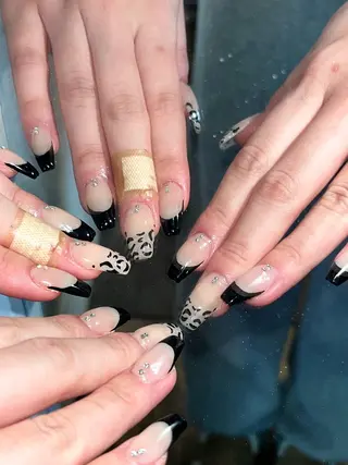 ネイル EmaNail MOMOのネイルデザイン