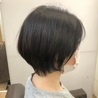 ショート ヤナギウチ エリカのヘアスタイル