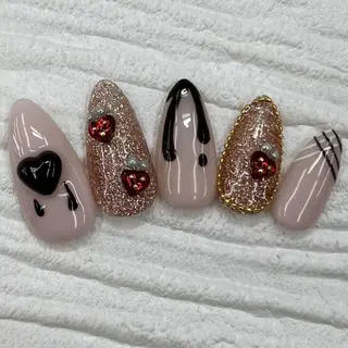 ネイル Nail salon Honey Beeのネイルデザイン