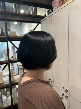 ショート やなぎさわ はるなのヘアスタイル