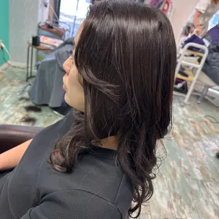 ロング 三原 友美のヘアスタイル