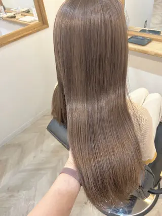 ロング ayumi ／透明感カラーのヘアスタイル
