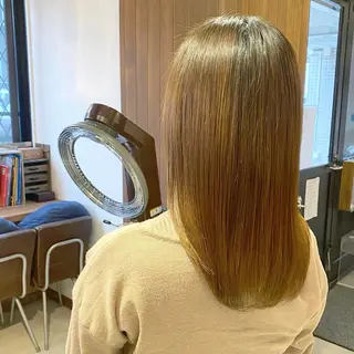 セミロング 髪質改善特化 安東駿介のヘアスタイル