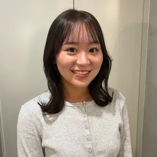 ミディアム 👩🏼🪄ありむら もえ/京都駅🍐のヘアスタイル