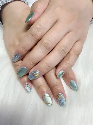 ネイル ★RISA★ 伊勢崎 【KARAT】のネイルデザイン