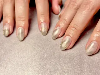 ネイル tliengle ［ﾄﾘｱﾝｸﾞﾙ］のネイルデザイン