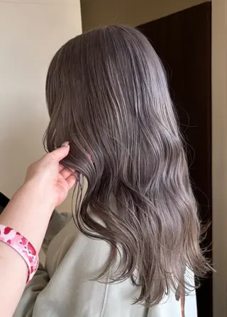 ロング 譜久島 かりんのヘアスタイル
