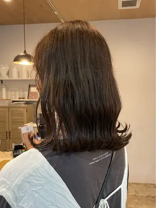 ミディアム カラー 真弓 理沙/艶カラーのヘアスタイル