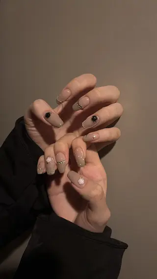 ネイル Mana  🫧 パラジェル⌇自由が丘のネイルデザイン