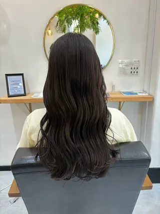 ロング カラー 高梨 菜々のヘアスタイル