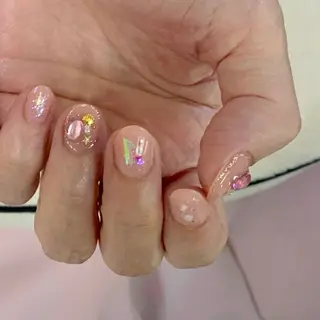 ネイル アトリエ　ミモザ所属・いまむら あかりのネイルデザイン