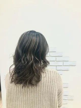 セミロング 太白区/白髪ぼかし ハイライト/千葉達人のヘアスタイル