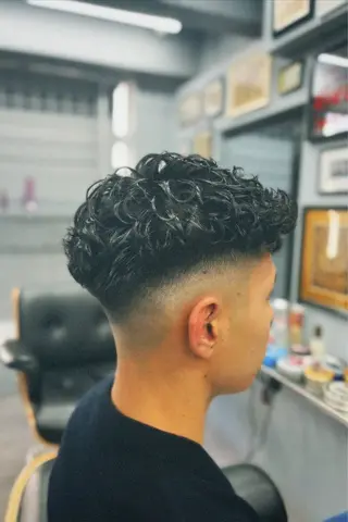 ショート パーマ メンズ 池袋メンズパーマ フェード純平のヘアスタイル