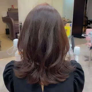 ミディアム カラー 顔まわりカット🌟 くびれヘア/寺門遥輝のヘアスタイル