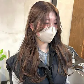 セミロング カラー パーマ ヘアアレンジ メンズ キッズ ネイル マツエク・マツパ アイブロウ 前川 朋香のヘアスタイル