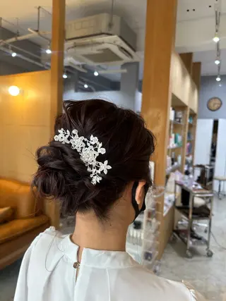 ミディアム miloc MOMOKAのヘアスタイル