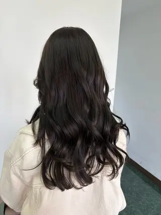 ロング カラー saya （サヤ）のヘアスタイル