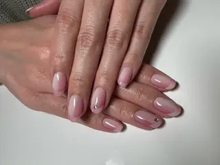 ネイル 髙城 亜紀のネイルデザイン