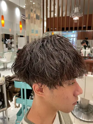 パーマ メンズ 金井 郁弥のヘアスタイル