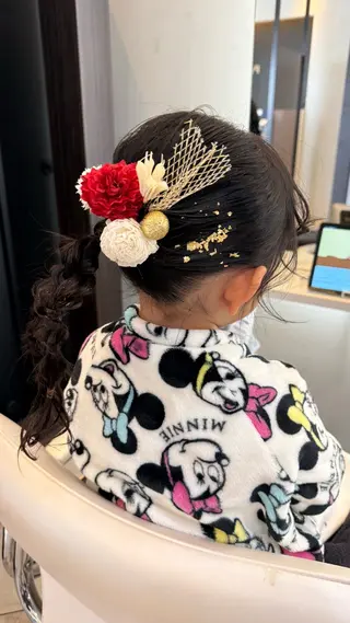 ヘアアレンジ キッズ seina🩰 ブリーチ/ヘアセットのヘアスタイル