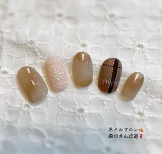 ネイル ショートネイル 森のさんぽ道のネイルデザイン