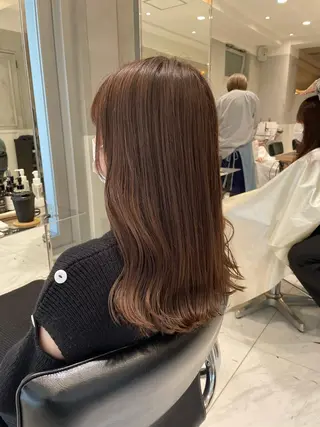 セミロング オリーブ カラー✨有坂映哉のヘアスタイル