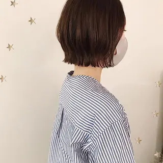 ショート カラー 市川 千夏のヘアスタイル