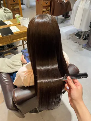 ロング カラー ツヤカラー🫧Sae ネイルモデル募集中のヘアスタイル