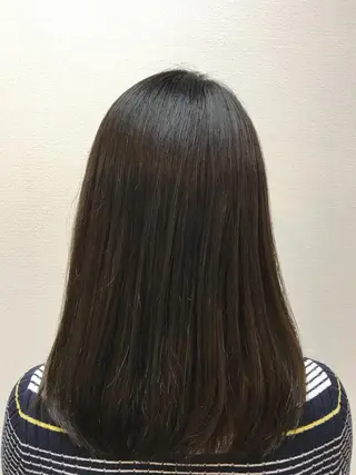 ミディアム カラー 吉森 満俊のヘアスタイル